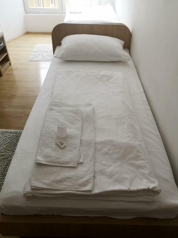 Hotel Bagaric -Ispod Brda Ukazanja Adress Kraljice Mira 56 Bijakovci Medugorje Quarto foto